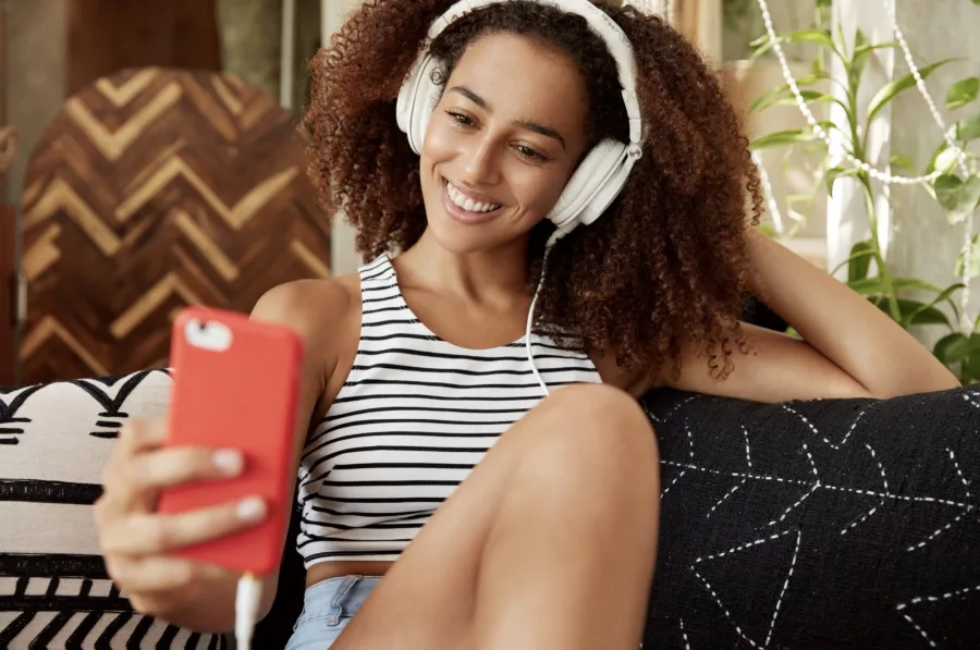 Android poderá ter novidades para quem ama músicas no celular; Google prepara mudança estratégica e pode liberar Now Playing para além dos smartphones Pixel