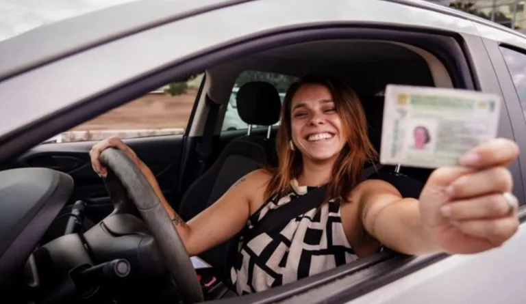 Renovação automática da CNH já alcança 685 mil motoristas e muda rotina no Detran