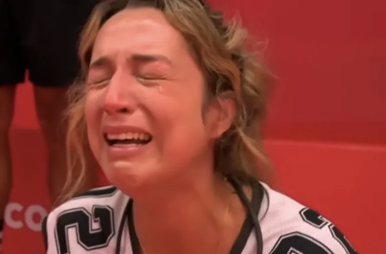 Líder BBB 26: Vídeo mostra o momento em que Samira vence Prova do Líder e se emociona ao vivo