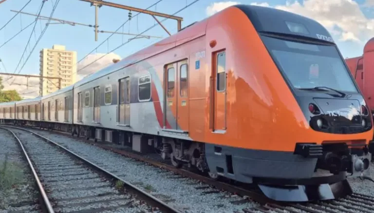 CPTM Agora: Linha 7-Rubi inicia segunda com operação reduzida após alagamentos do fim de semana