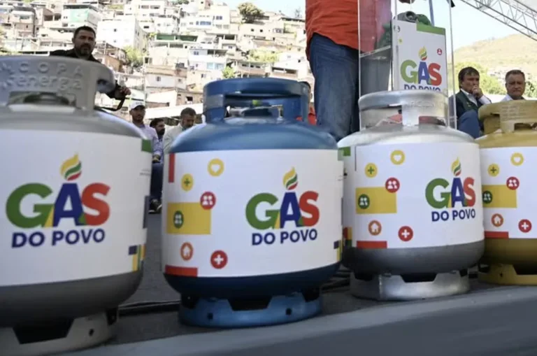 Gás do Povo libera recarga para 4,5 milhões de famílias hoje, segunda 23/02/2026; Veja como funciona a retirada pelo “Vale Gas do Povo”