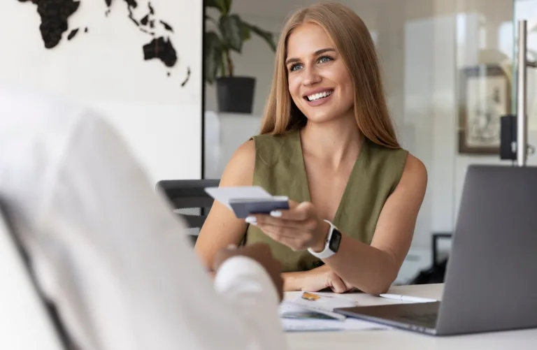 Bancos abrem na quarta feira de cinzas 18/02/2026? Agências reabrem ao meio-dia de hoje
