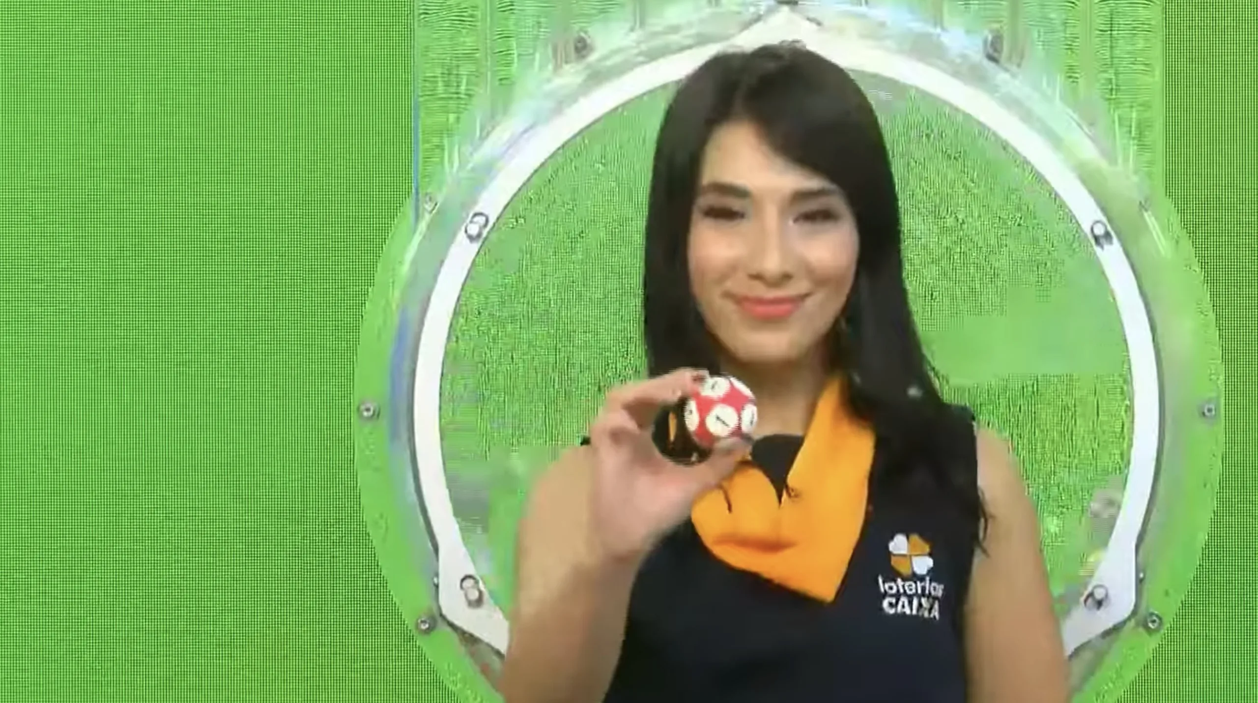 Resultado Lotofácil 3615 de ontem à noite, números sorteados dia 18/02/2026: Valor do prêmio paga um Fiat Mobi Like 1.0 2026 à vista e ainda sobram R$ 905.757,13.