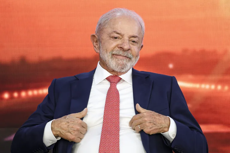 Pesquisa Presidente 2026: veja todos os dados divulgados hoje; Lula lidera, mas empate com Flávio acende alerta na corrida presidencial de 2026