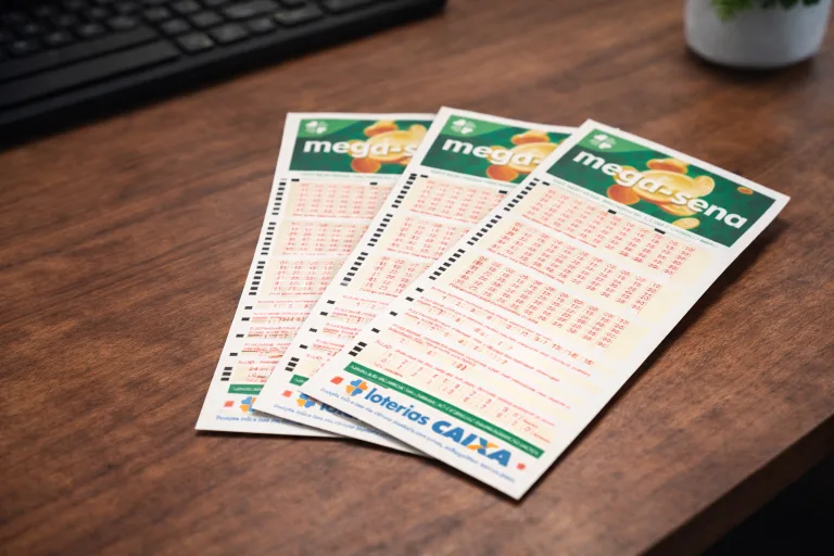 Resultado Mega Sena 2967 acumulou e empurrou prêmio para R$ 130 milhões. Próximo concurso 2968 será em 03/02/2026, terça, às 21h, valor que permitiria montar uma garagem de alto luxo