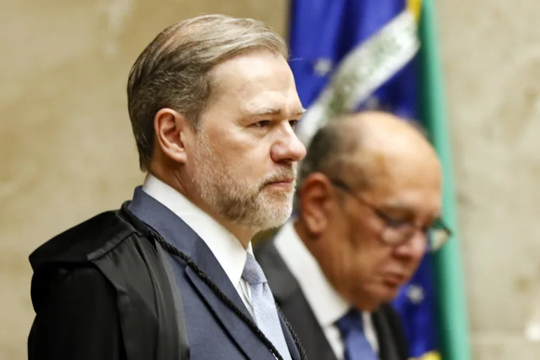 Ministros, mensagens e resort: o caso que pressiona o Ministro Dias Toffoli e pode mudar o rumo da investigação do Banco Master