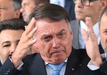 Bolsonaro internado hoje 13/03: STF impõe vigilância e bloqueia eletrônicos no hospital