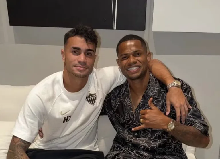 Junior Santos no Botafogo em 2026: Fogão corre contra o relógio para repatriar Júnior Santos e tenta empurrar a conta para o Atlético-MG