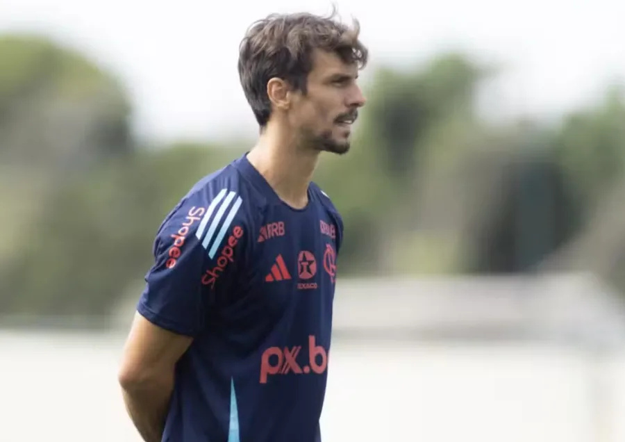 Rodrigo Caio pede demissão após saída de Filipe Luís e amplia reformulação no Flamengo
