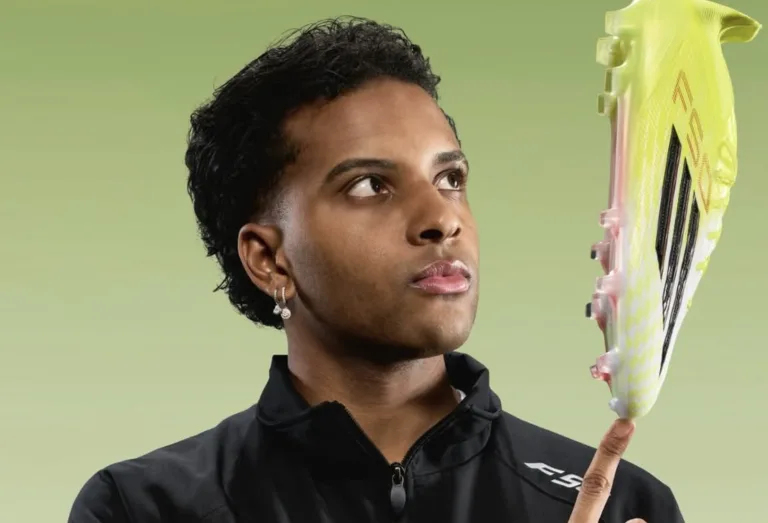 Lesão de Rodrygo virou manchete e preocupa o Real Madrid; Jornais da Espanha falam em até um ano fora