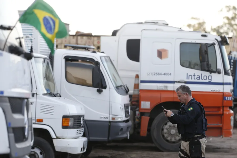 Paralisação caminhoneiros 2026: o que está por trás da nova crise do diesel e por que o risco de greve voltou ao radar