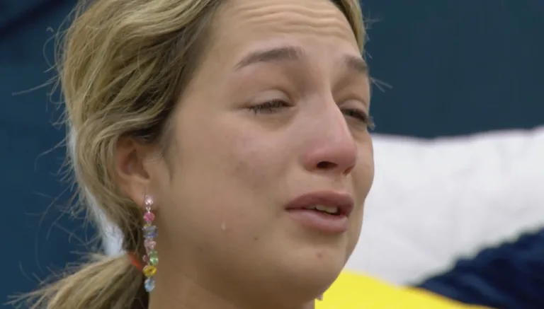 BBB Hoje: Samira acusa Ana Paula de usar seu choro no BBB 26 e clima pesa no Quarto do Líder
