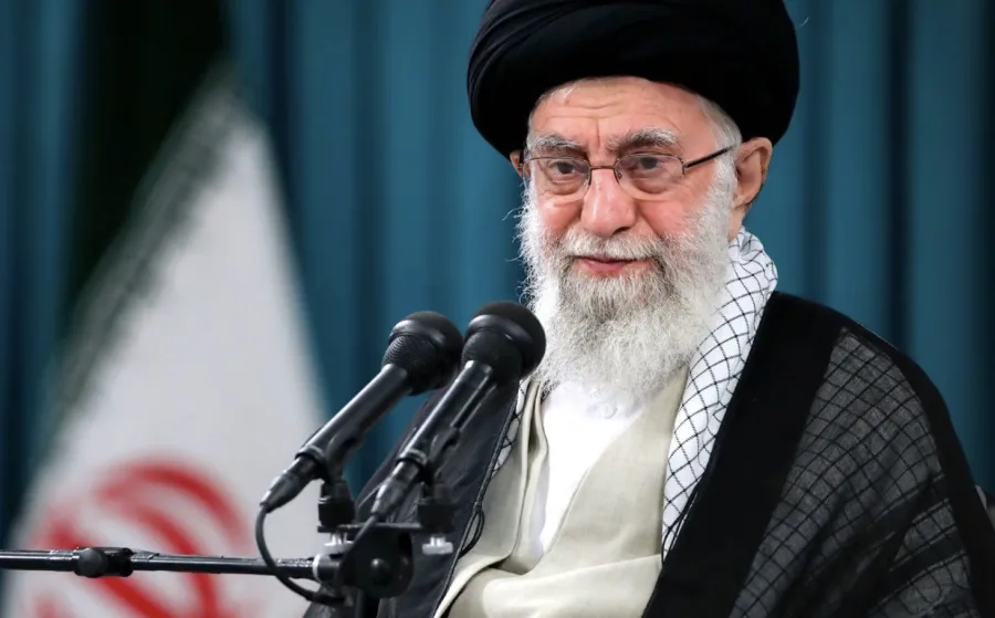 Guerra Irã: Por que o filho de Ali Khamenei virou líder supremo do Irã, e o que a escolha revela sobre o poder no regime iraniano