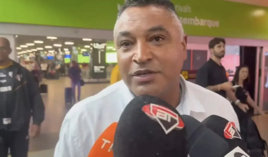 SPFC: hernan crespo saiu do São Paulo FC para a entrada de Roger Machado