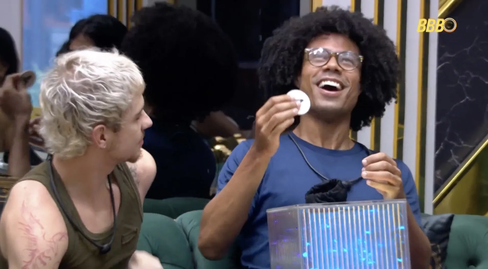 Enquete Paredão BBB 26 hoje UOL: Quem Breno deve imunizar no BBB 26? Parcial da enquete explode e mostra disputa surpreendente que ninguém previa