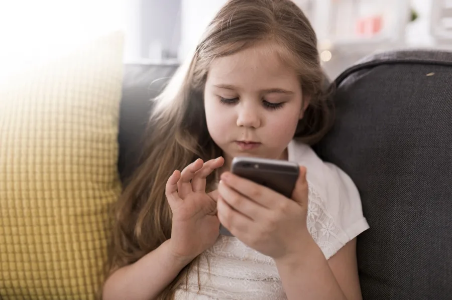 A lei 17 de março foi cancelada ou não? Comnheça a nova ECA Digital: a nova lei que redefine regras das plataformas no Brasil