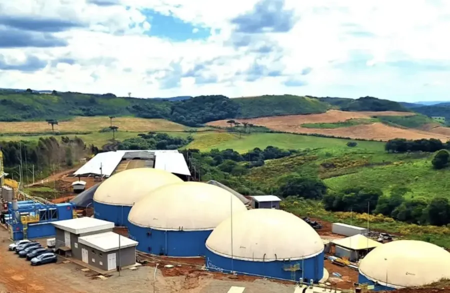 A primeira usina certificada de biometano a partir de dejetos suínos será inaugurada em Santa Catarina, com investimento de R$ 65 milhões e atuação no mercado regulado