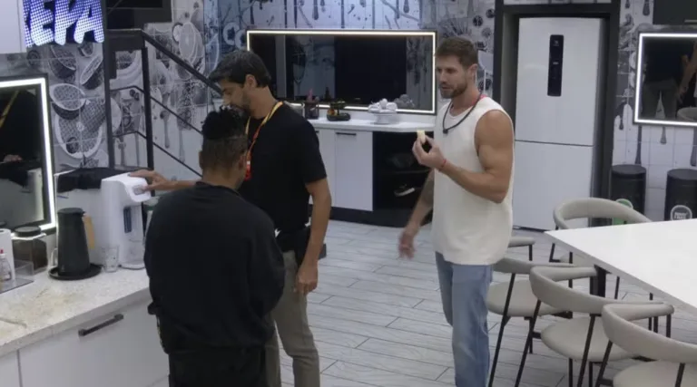 BBB 2026 Paredão: Jonas assume voto e encara confronto direto no BBB 26, reação de aliado expõe estratégia que pode virar o jogo