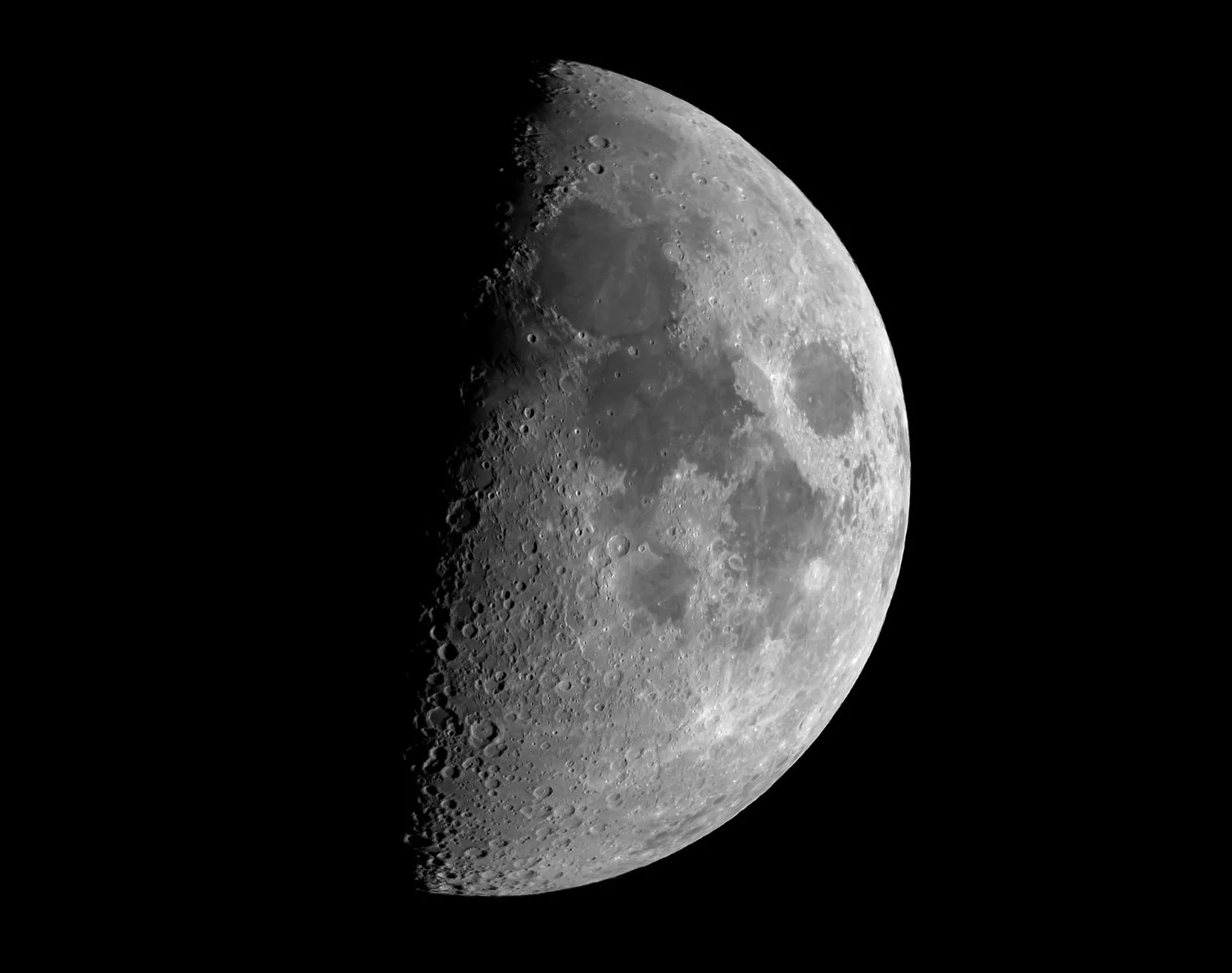 Lua Hoje 27/03/2026: veja como identificar a fase atual e o que muda até a Lua Cheia