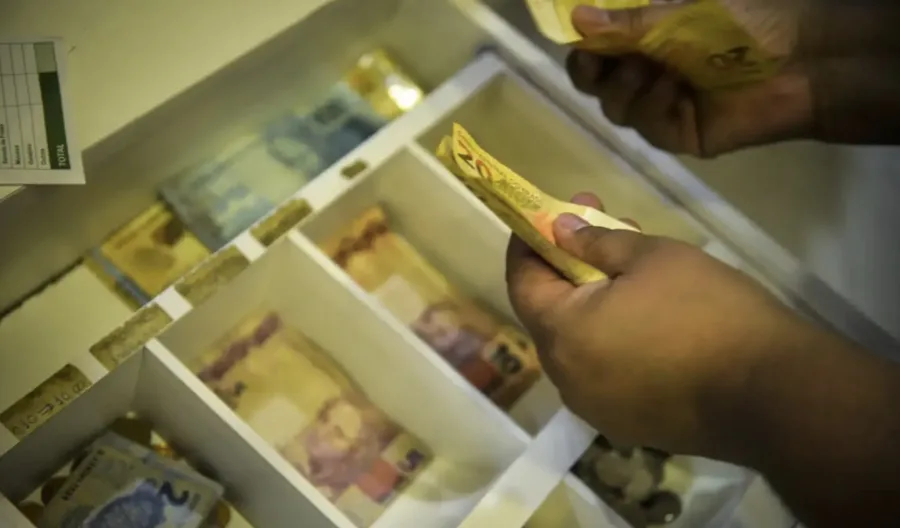 Copom Selic hoje 18/03/2026: Selic caiu para 14,75% e isso muda seu dinheiro hoje? Veja o que o Banco Central não deixou tão claro sobre juros, inflação e renda fixa