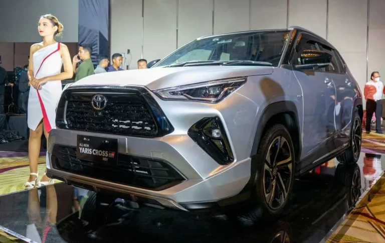 Toyota Yaris Cross 2026 chegou para derrubar o Honda HR-V ou o verdadeiro rival está dentro da própria Honda? Veja o que os números escondem