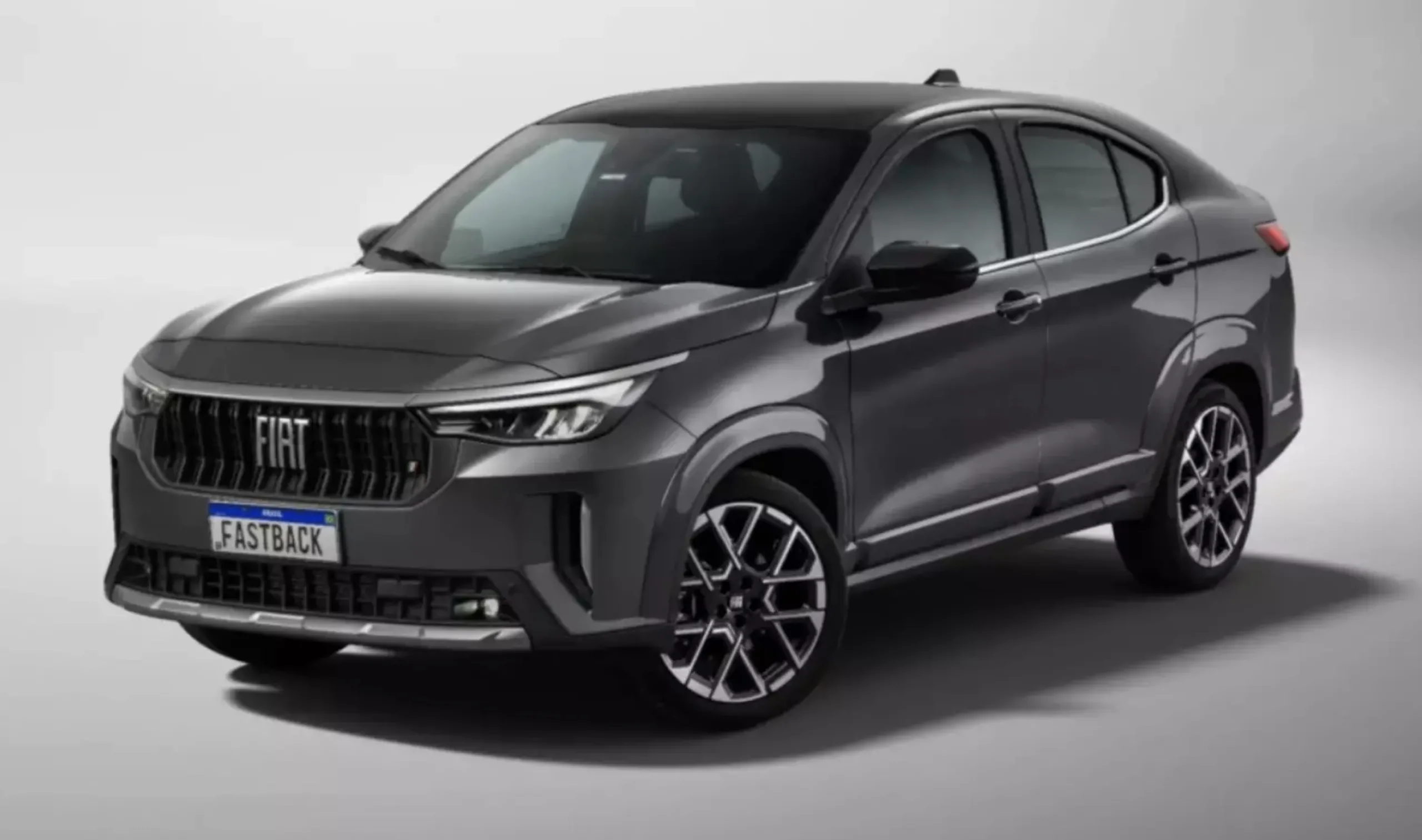 Fiat Fastback tem até R$ 26,5 mil de desconto para PCD e muda o jogo no SUV cupê