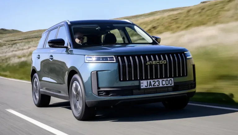 Jaecoo 5 híbrido pode chegar mais barato que Omoda 5 e estreia no segundo semestre