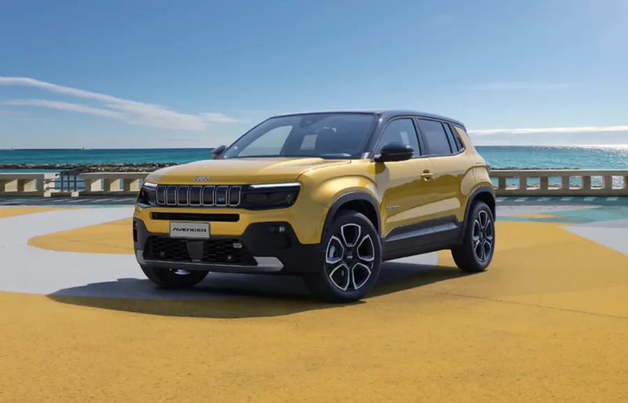 Jeep Avenger 2027 terá quatro versões híbridas no Brasil e ficará entre R$ 120 mil e R$ 145 mil