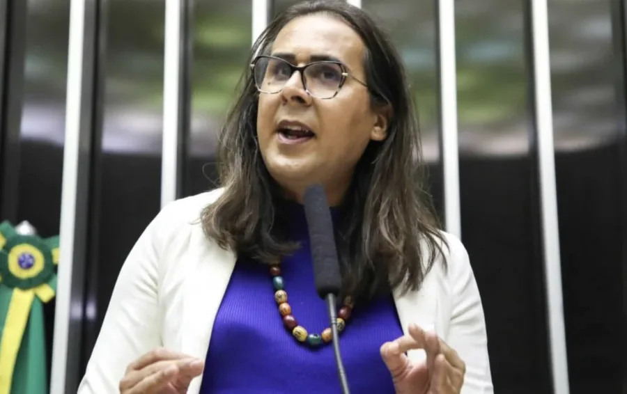 Duda Salabert trocou de partido agora e o que isso revela sobre a disputa política em 2026