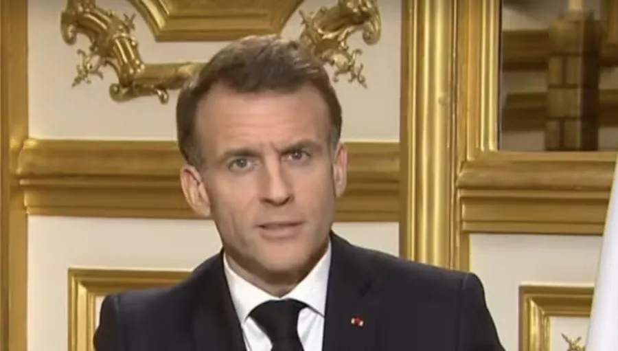 Macron rebate Trump por declaração sobre relação pessoal e expõe tensão política além da guerra no Irã