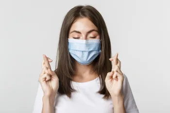 Uso do termo nova COVID-19 pode gerar desinformação e confundir população; entenda o que realmente está acontecendo no Brasil