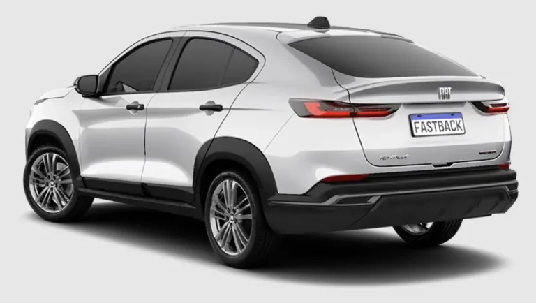 Fiat Fastback PcD tem desconto de até R$ 34 mil e muda jogo dos SUVs em abril