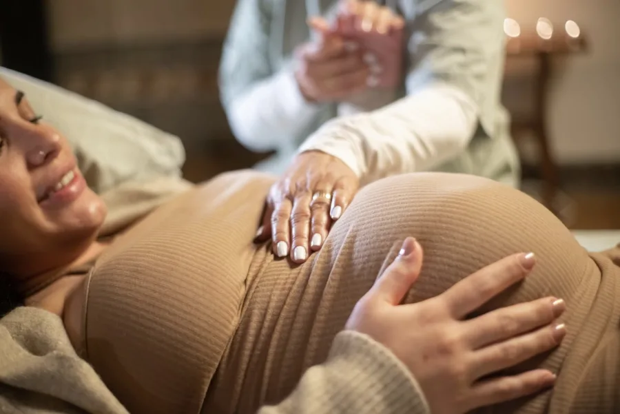 Doula o que é? Nova lei das doulas amplia direitos de gestantes e define regras inéditas