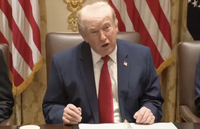 Trump faz ameaça que pode disparar alta global do petróleo e afetar combustíveis