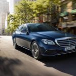 Mercedes Classe E sedan se destaca por seu sofisticado design