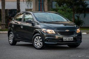 Novo Chevrolet Onix Joy 2019 chega com novo acabamento