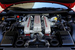 A posição do motor pode influenciar no desempenho do carro