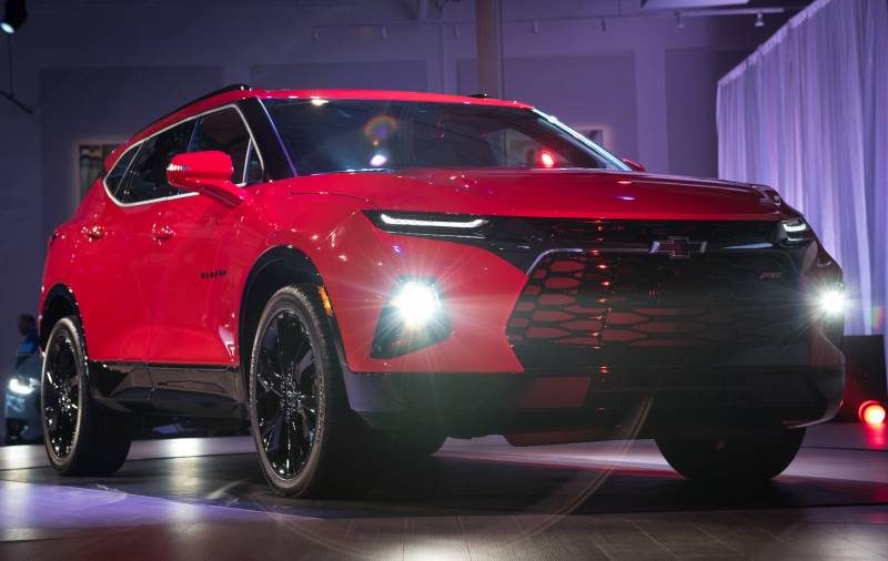 Visual do Chevrolet Blazer 2019 impressiona