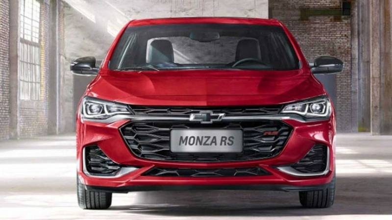 As fotos compartilhadas revelam que o carro adotará um visual inspirado no Chevrolet Monza. No entanto, o modelo em questão não é o clássico dos anos 80 e 90, mas sim o sedã comercializado na China.