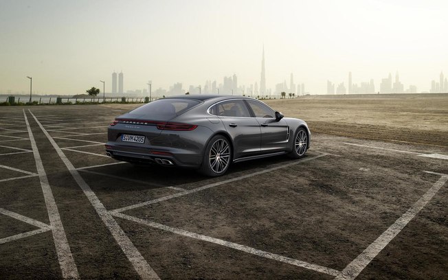 Porsche Panamera 2019