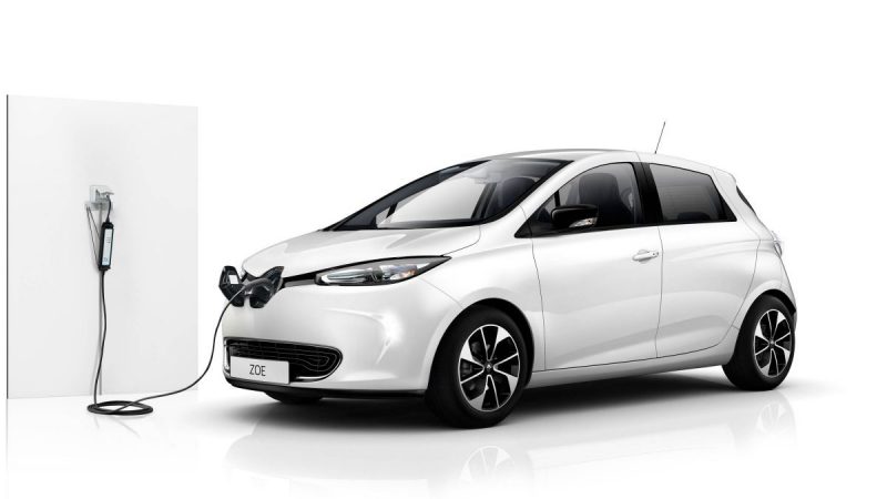 Conheça o Renault Zoe, o carro elétrico mais barato do Brasil