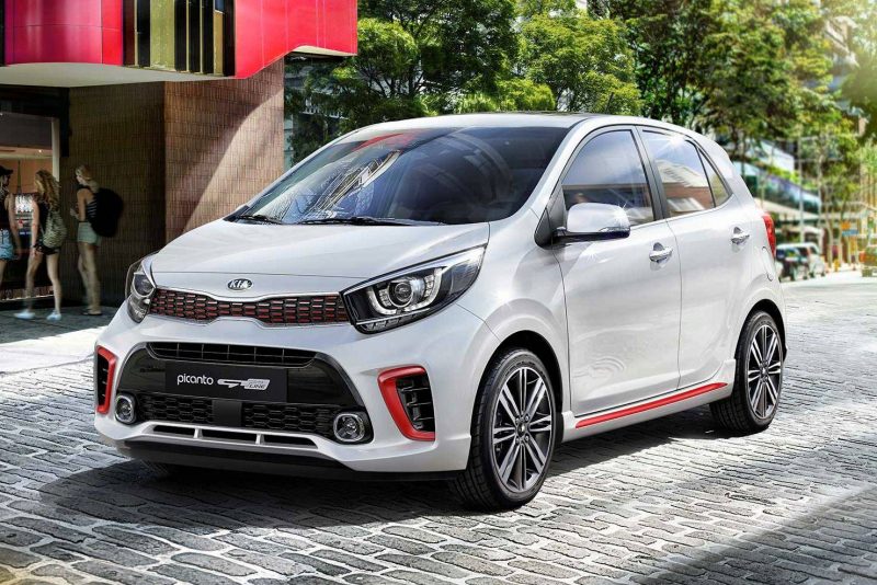 Picanto GT tem visual agressivo