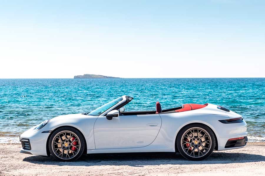 Porsche 911 Carrera Cabriolet