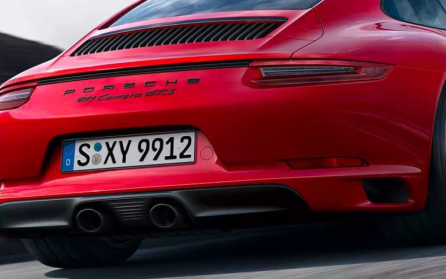 Porsche 911 Carrera GTS