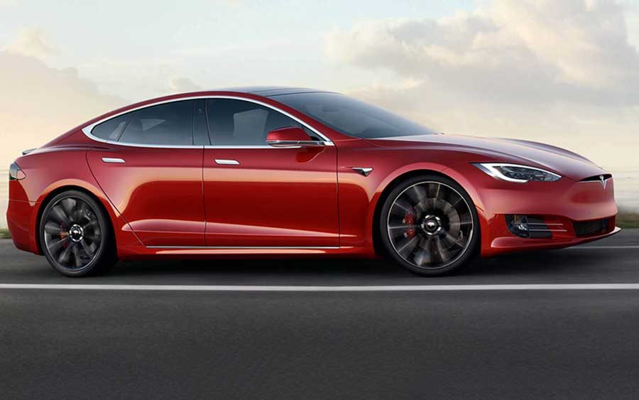 Tesla ganha dinheiro para compensar as emissões de outras fabricantes