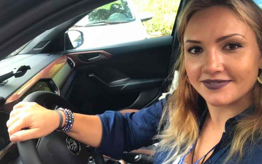 Machismo no trânsito: Mulher motorista faz bonito