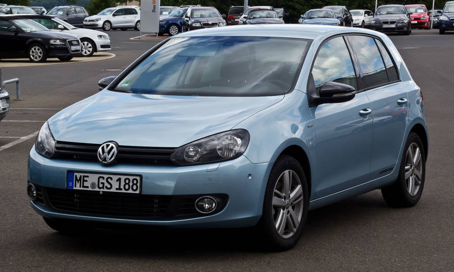 Volkswagen Golf MK VI (foto: M 93 / wikimedia)