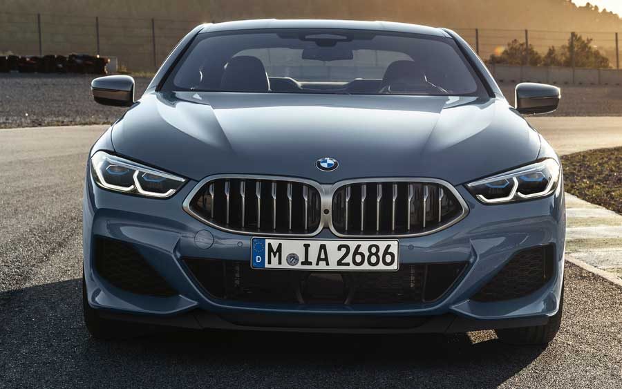 BMW Série 8 Coupé já pode ser comprado no Brasil
