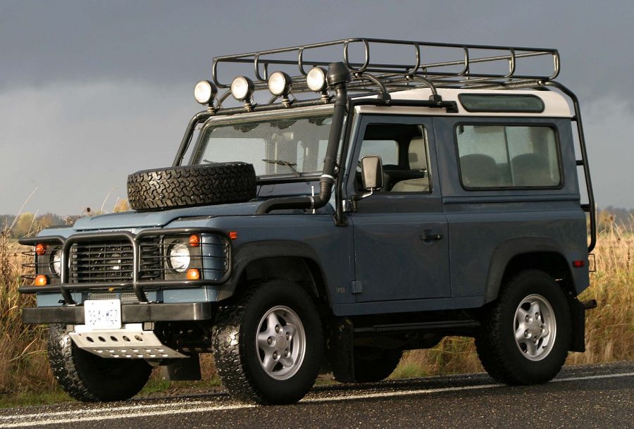 Defender 90 1997 (foto; Shelka04 / wikimedia)