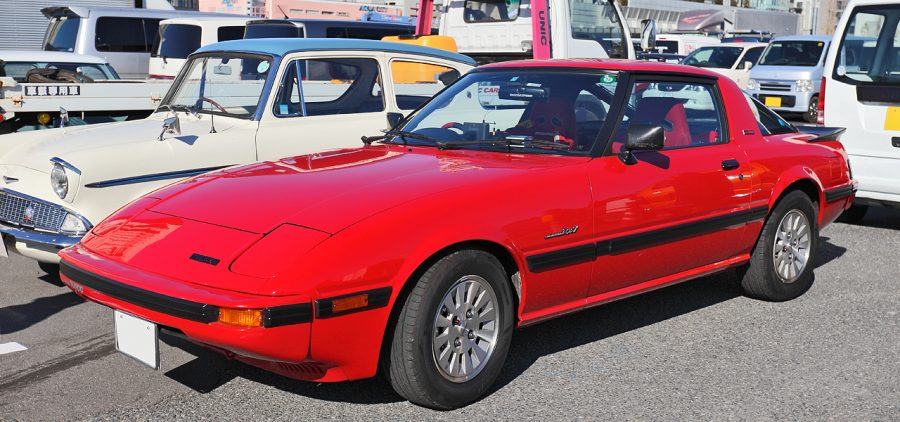 Mazda Savanna RX-7 Turbo (foto: Tennen-Gas / wikimedia)